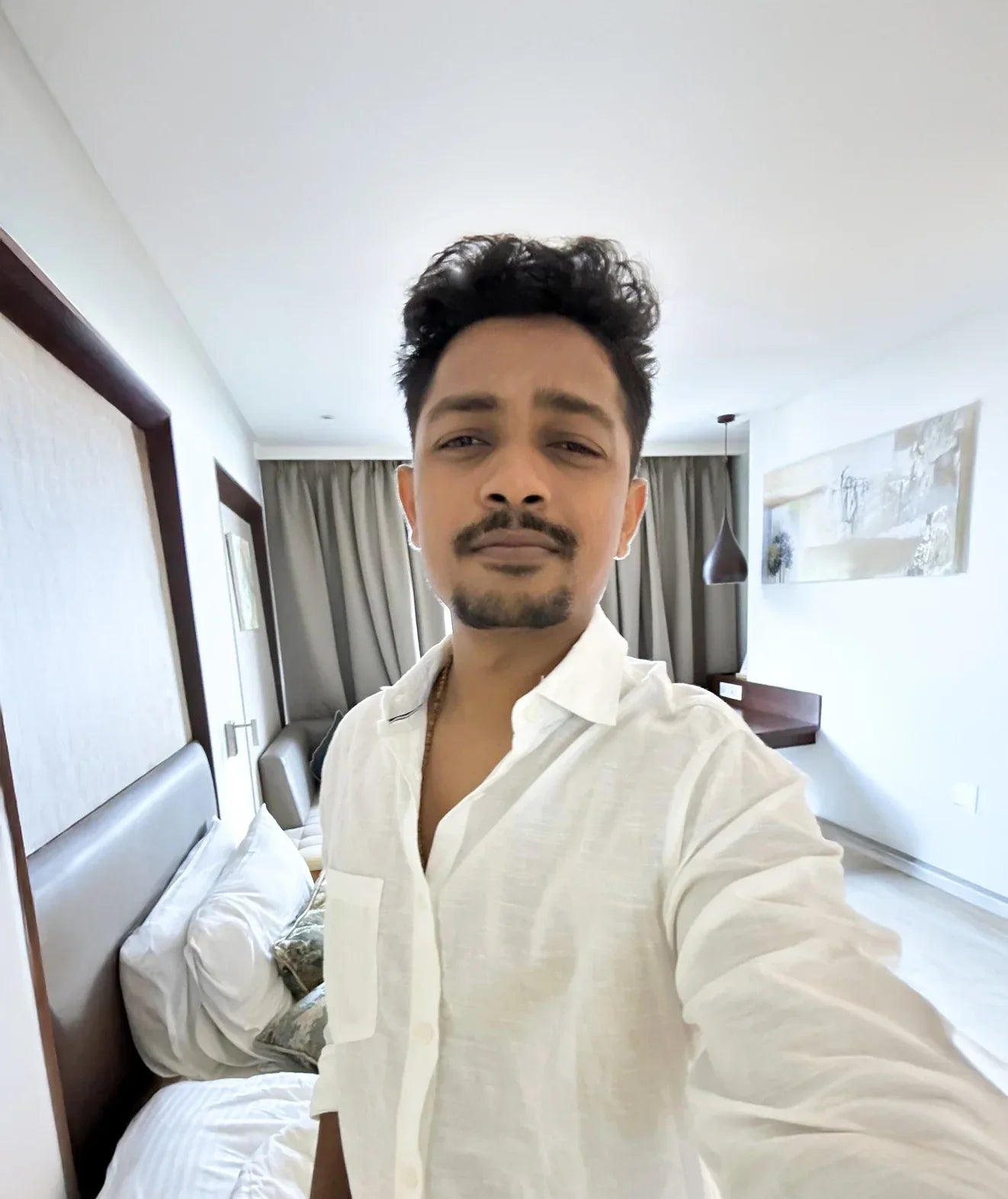 371588_Hardik - Earthvya