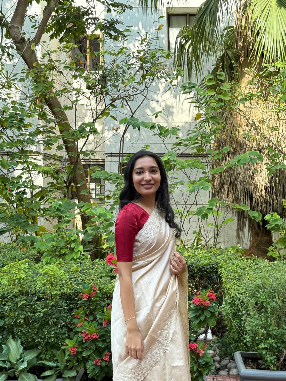 WhatsApp_Image_2025-12-26_at_11.30.44_AM - Earthvya